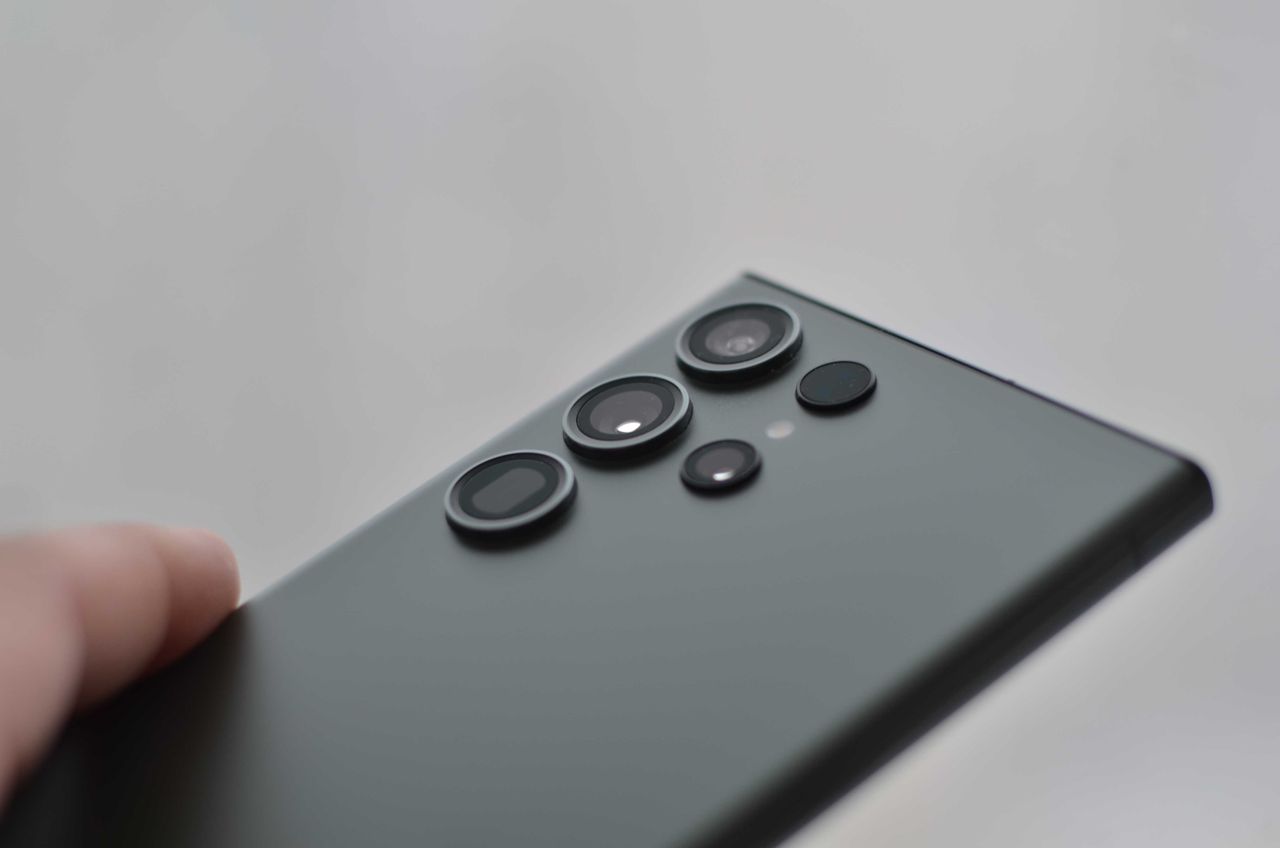 How to Use Google Lens and Live Text to Copy Text From Anything