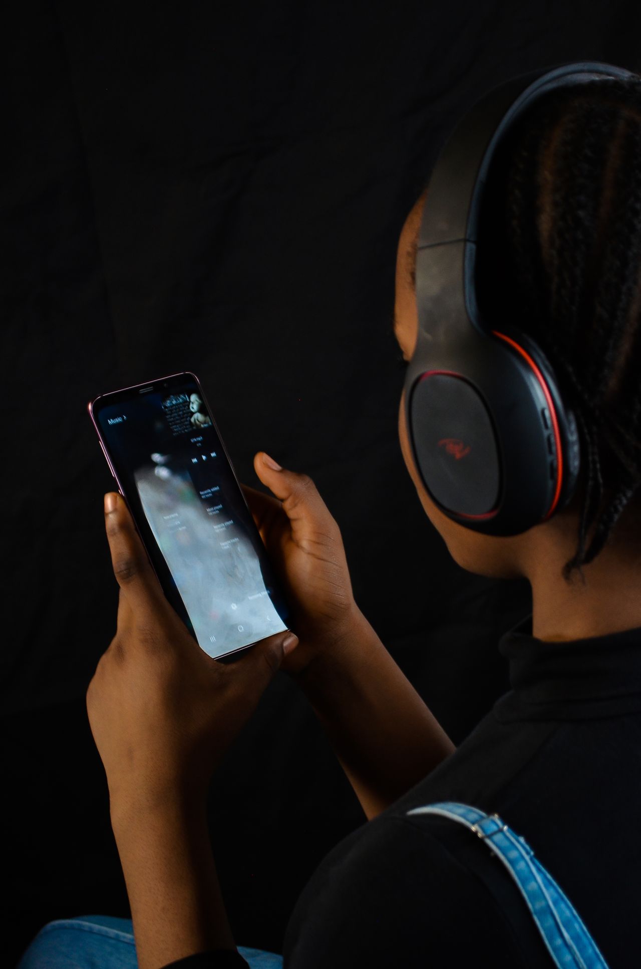 How to Clear Spotify Cache and Free Up Storage on Any Device