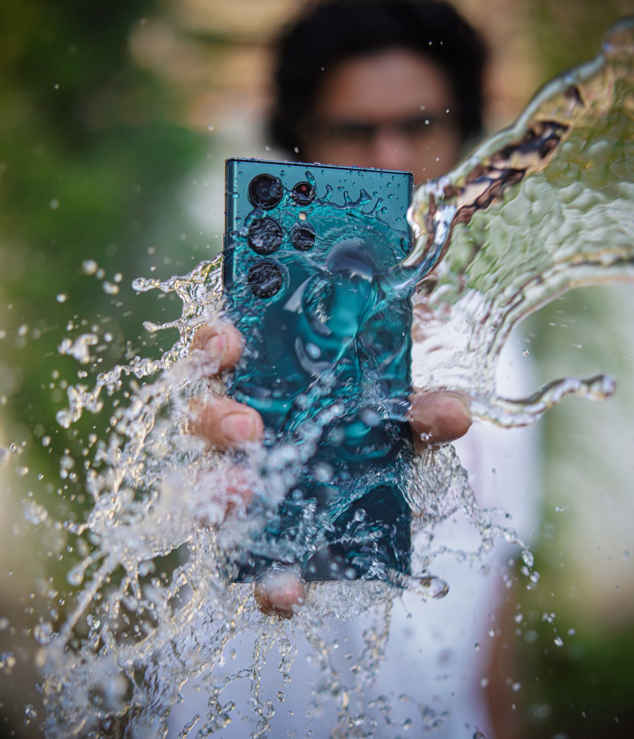 What to Do When Your Phone Gets Wet: Steps That Actually Help